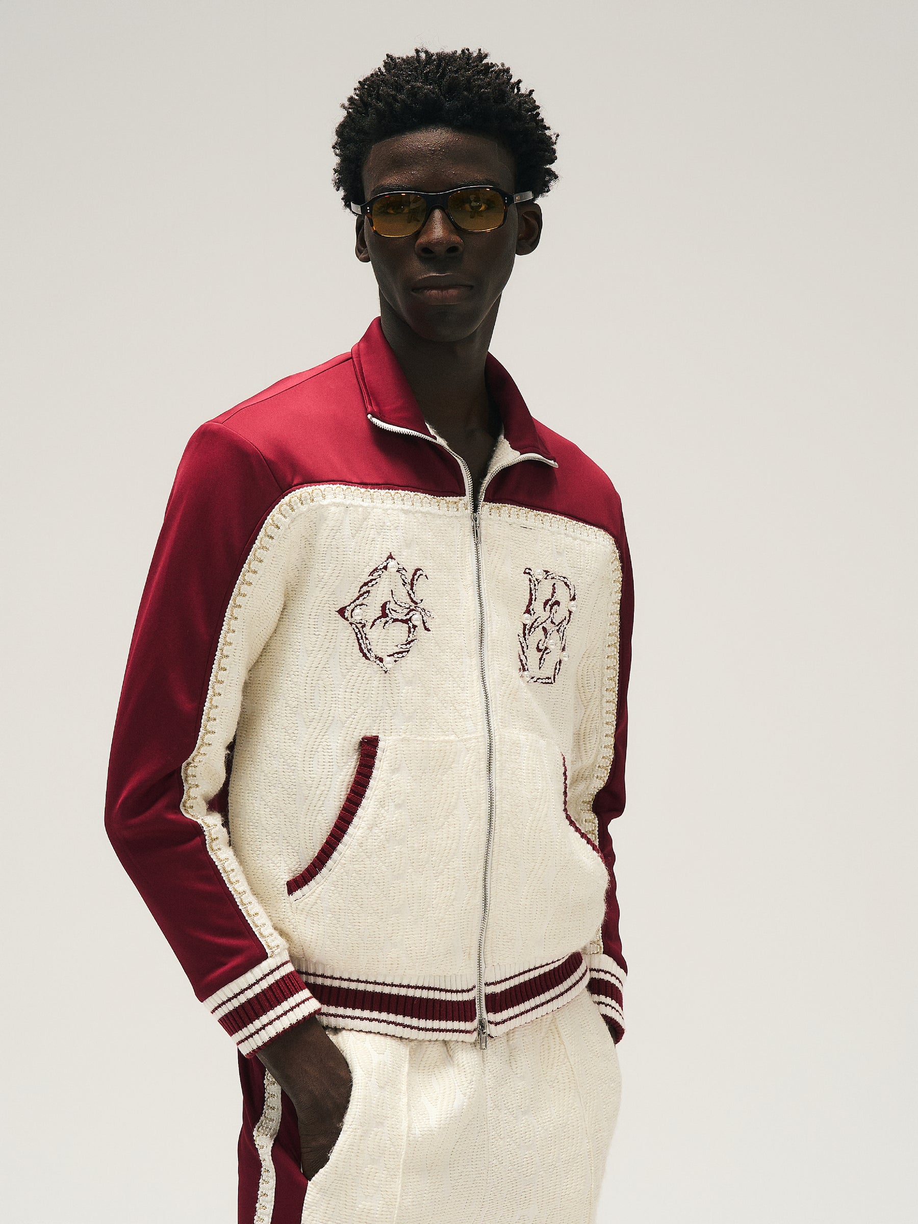 GLACIERBOY 24A/W "RAP STAR" SERIES DARK RED PEARL JACQUARD SPORTS SET